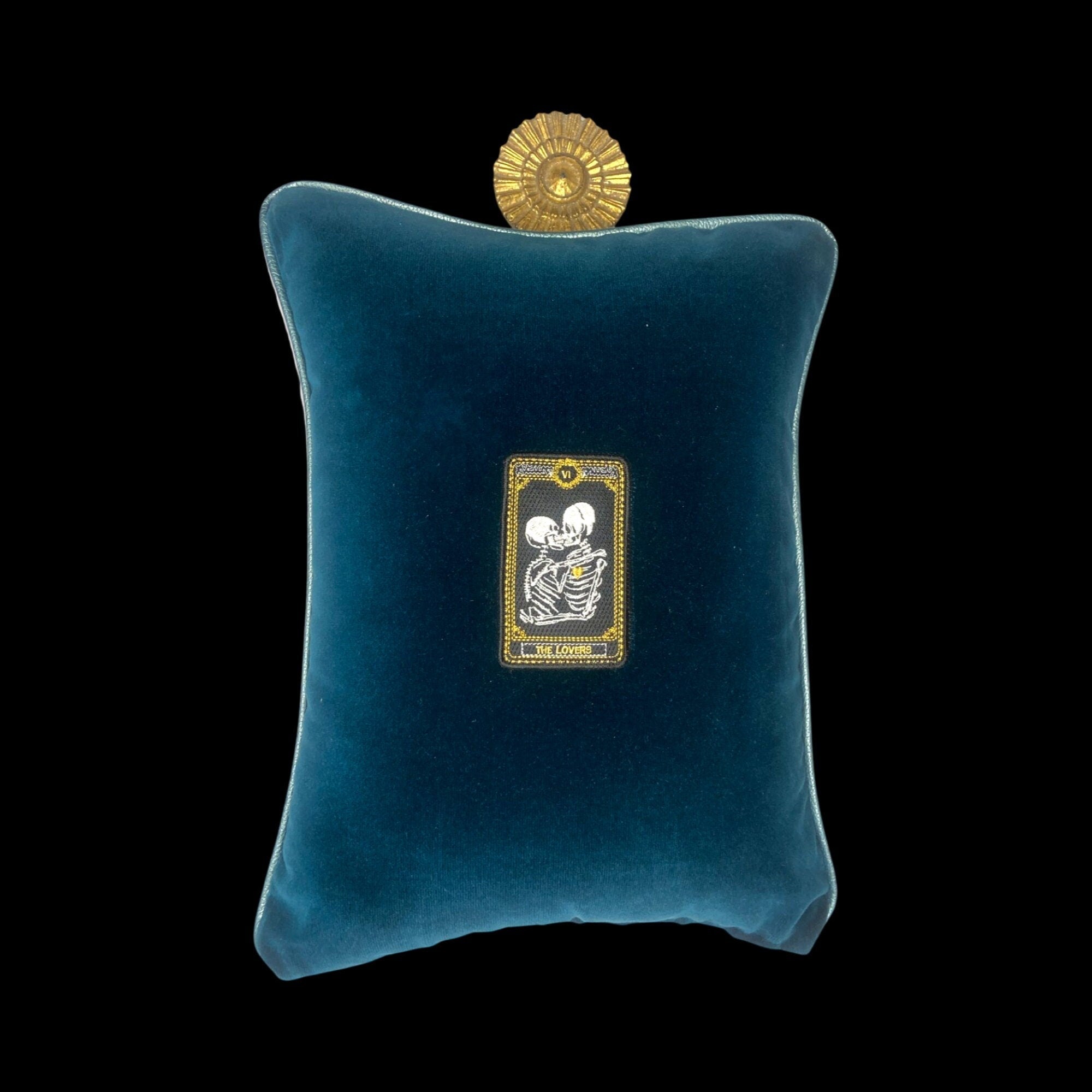 Halloween Velvet Kidney Pillow: Gothic Skeleton Lovers Embroidery