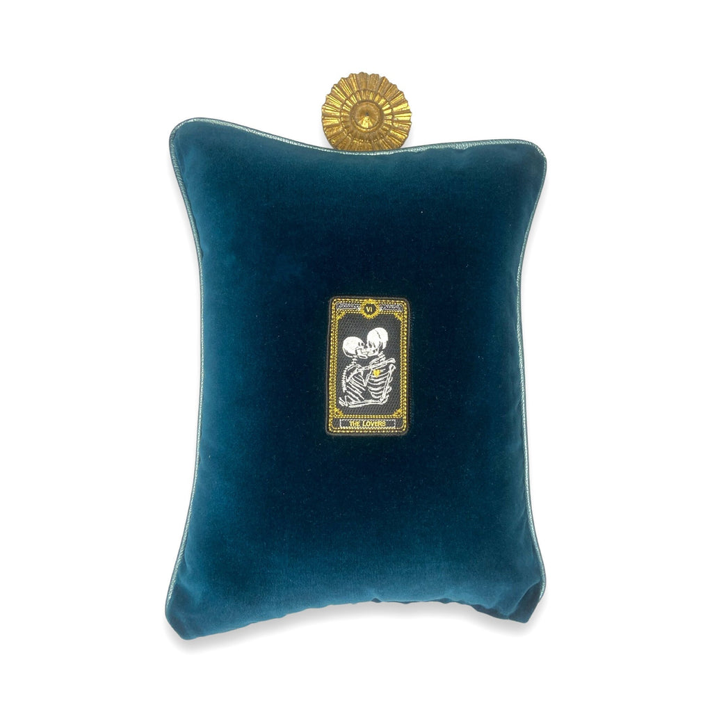 Halloween Velvet Kidney Pillow: Gothic Skeleton Lovers Embroidery