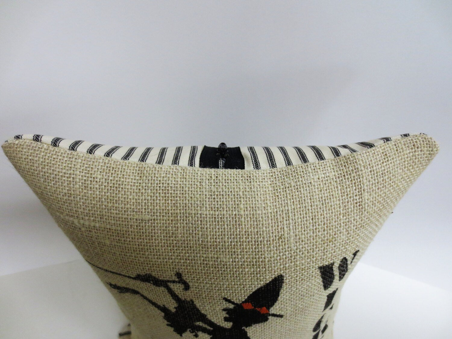 Halloween Witch Burlap Pillow: Felt Silhouette Throw Cushion