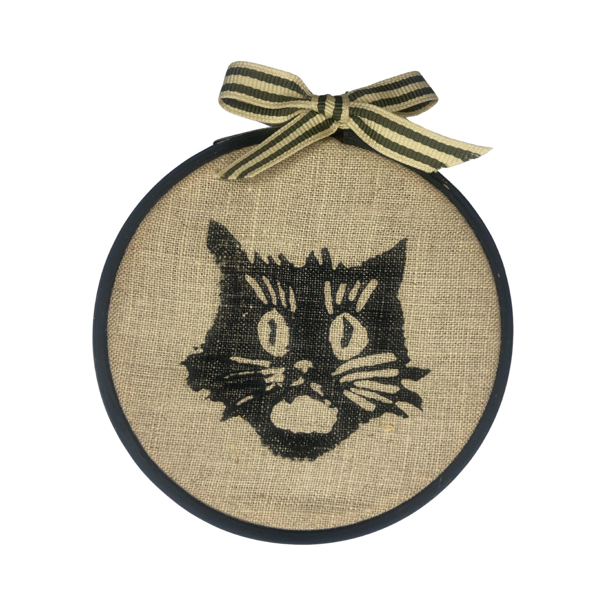 Halloween Cat Witch Pumpkin Hoop Art / Halloween Decor